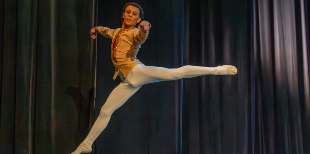 Gala Anual: Seminario Provincial De Ba